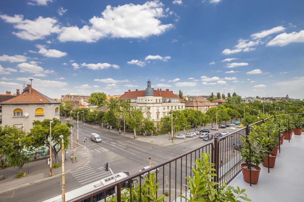 Terrace Apartments At City Park Budapest Eksteriør billede