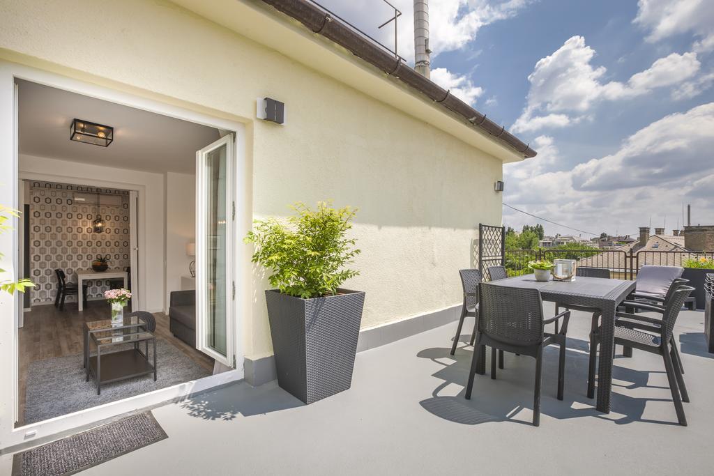 Terrace Apartments At City Park Budapest Eksteriør billede